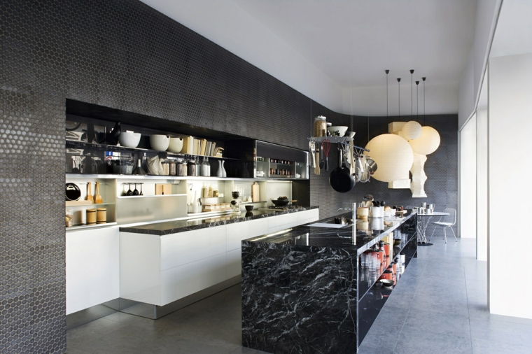 sentral øya kjøkkendesign marmor