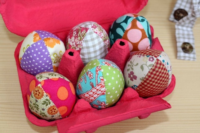 Velikonočna jajca tkanina izvirna ideja o dekoraciji prvotno okrasitev jajca