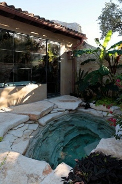 outdoor jacuzzi azure stone plate