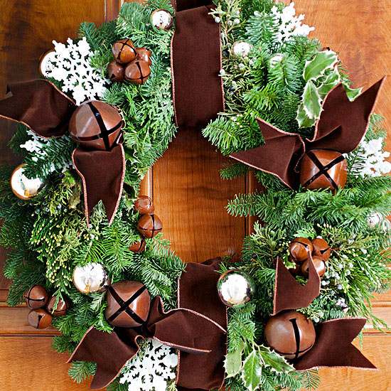 Chocolate accent Christmas wreath