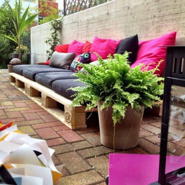 DIY garden sofa wood pallet