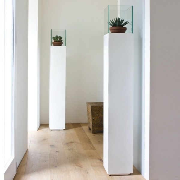 DeCastelli design flowerpots