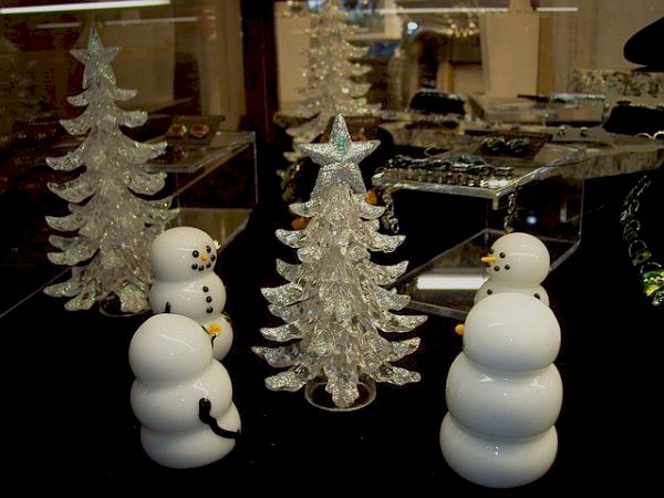 Christmas decoration figurines white blown glass