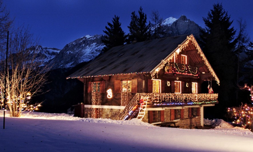 Utomhus Juldekoration'une maison illuminée