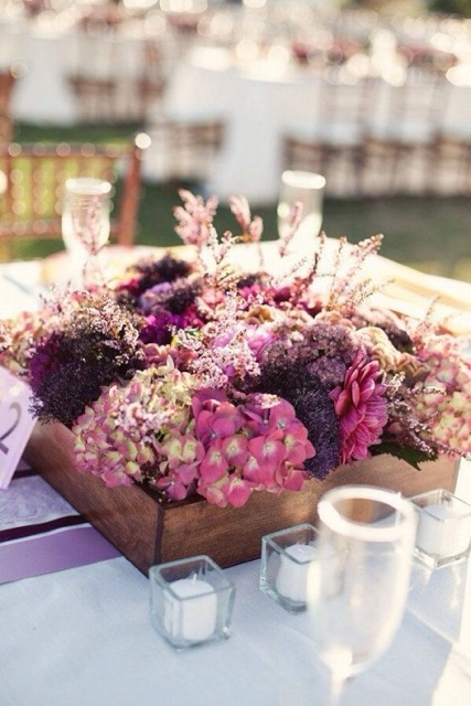 Purple table decoration