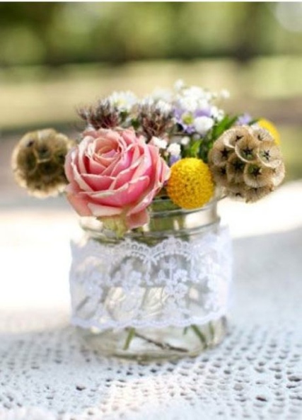 Soft lace decoration table