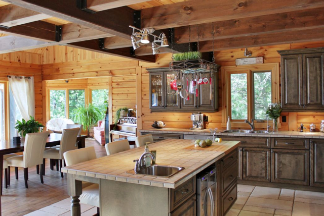 Country kitchen island