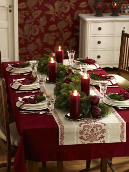 Christmas red and green deco table