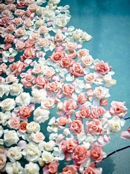 Little roses wedding flowers