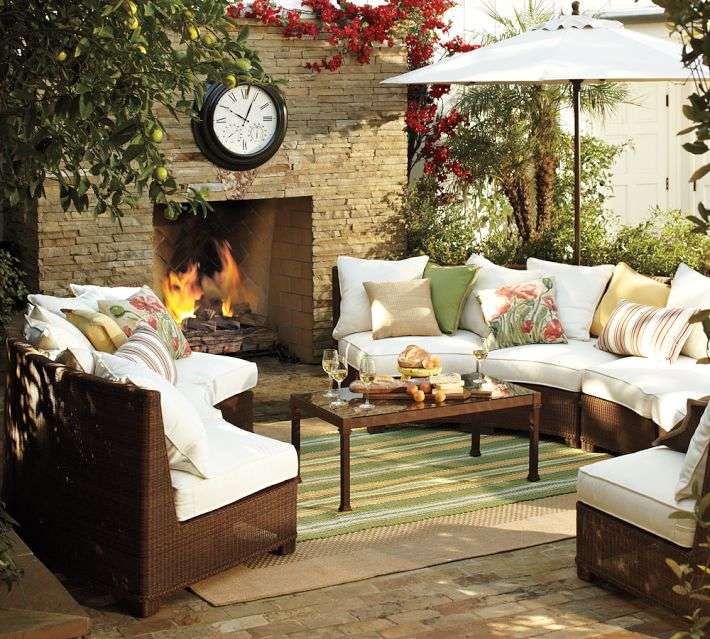 Garden furniture fireplace