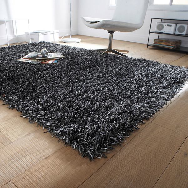 Shaggy black carpet for living room