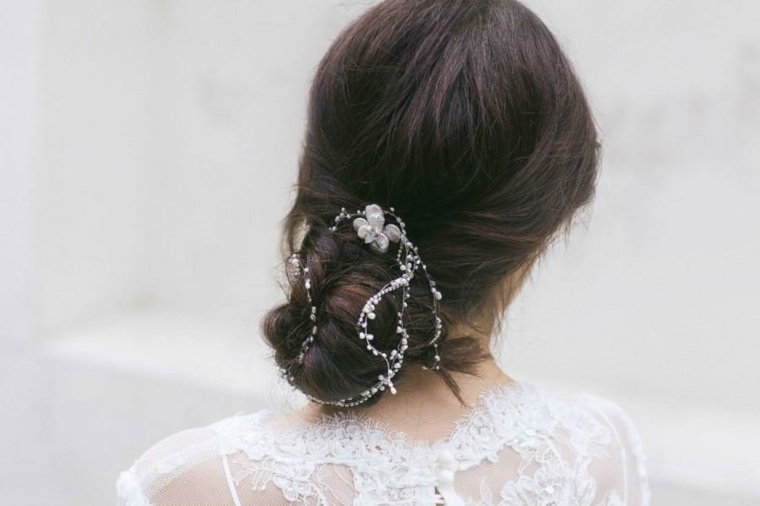 accessory hair-wedding-idea-bun-braid-plain-brown hair-chain