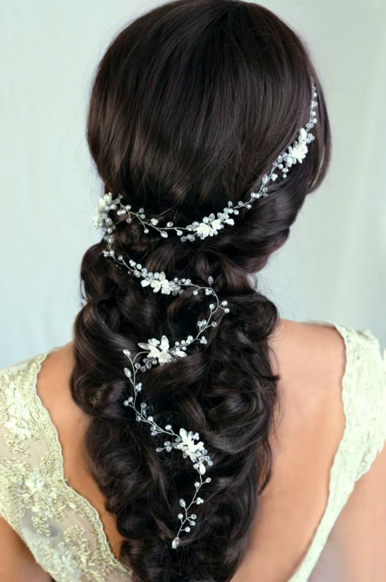 accessory-hair-vine bröllops bride-hair-hair-simple-tutorial