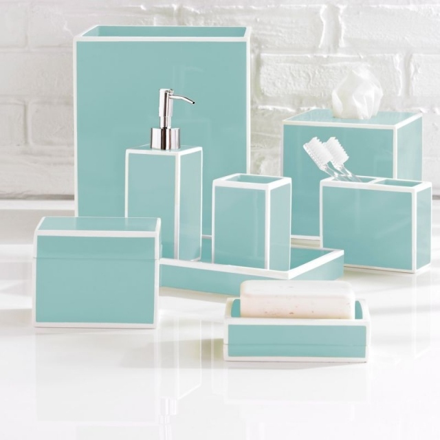 turquoise-pastel cubic bathroom accessories