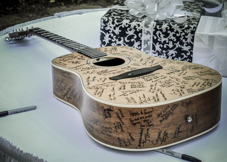 Album-wedding-original-gitar-tre-idee