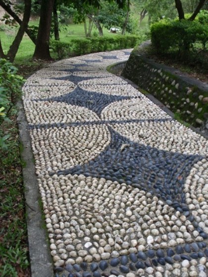 alley garden deco patterns