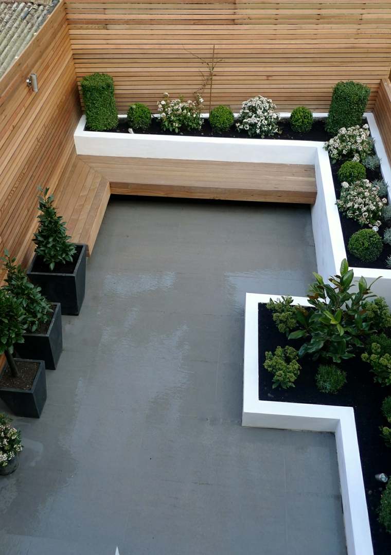 small garden layout