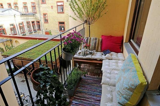 balcony layout