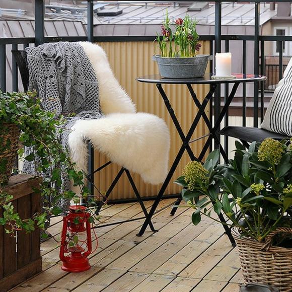 Scandinavian style balcony layout