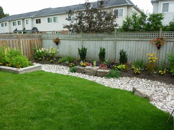 landscaping fencing area service