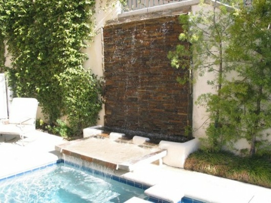 landscaping outdoor space wall water