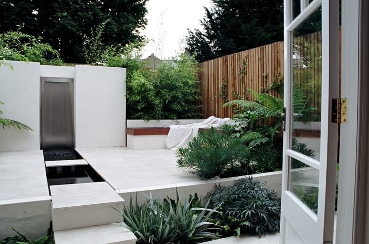 modern garden layout idea