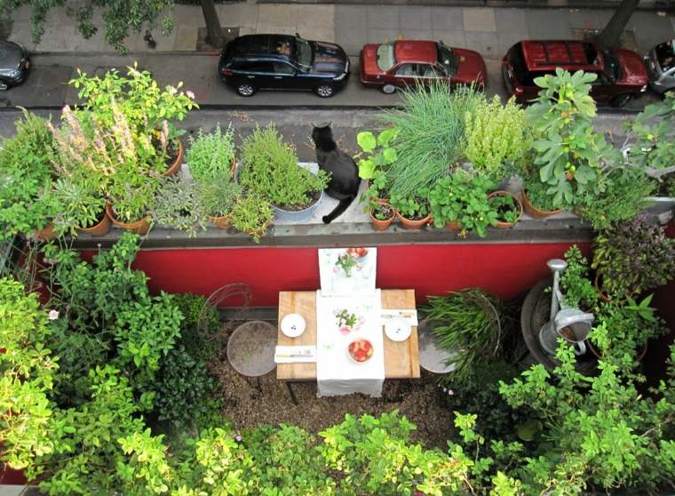 arrange your balcony feeling alone in the street