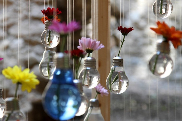 hængende vase diy ideel oprindelige pære genbrug blomster