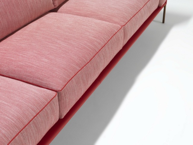 lyse røde forhåndsvisning puter komfortabel sofa design contempo