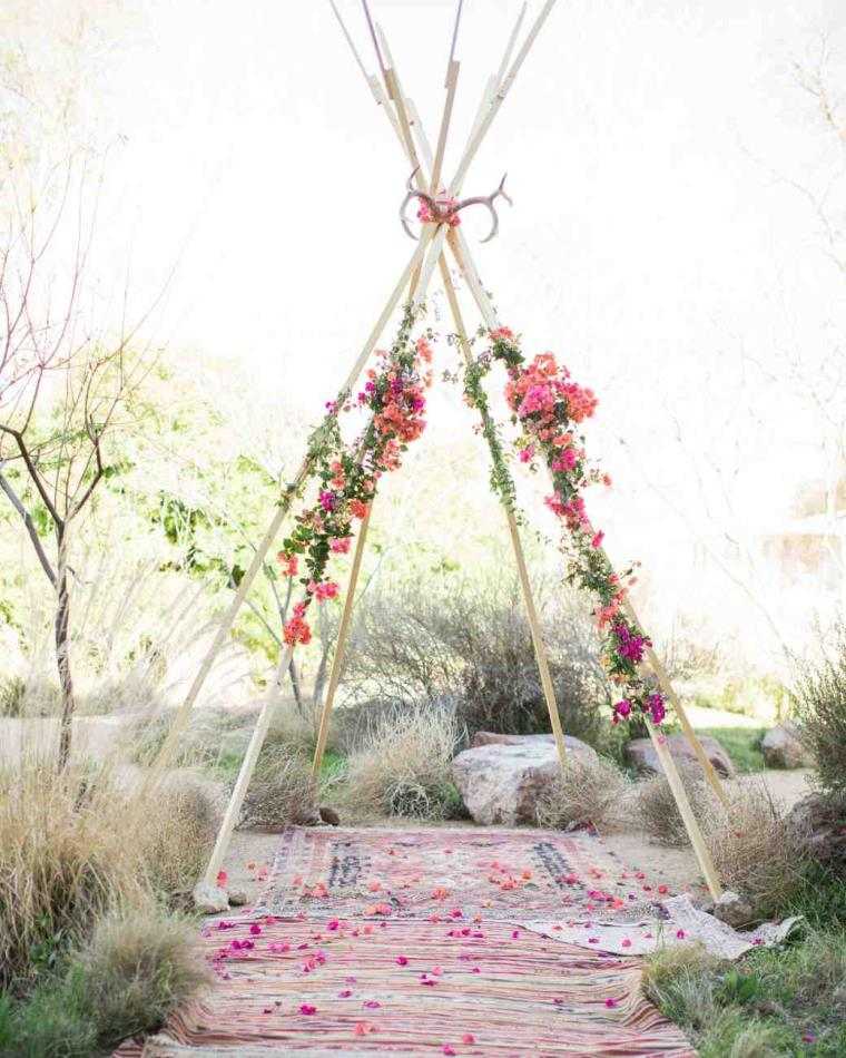 Bohemian arch-ceremonial-blommor-trä bröllop