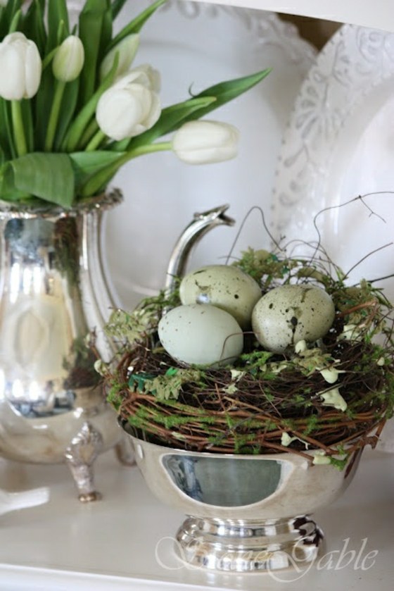 floral decor table arrangement