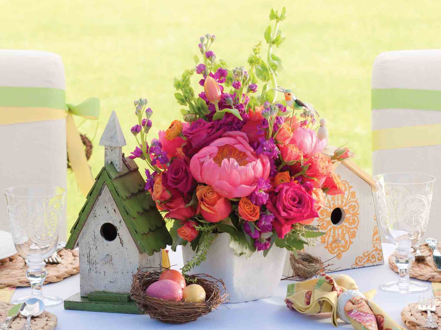 flower-arrangements-easter-deco-table idea