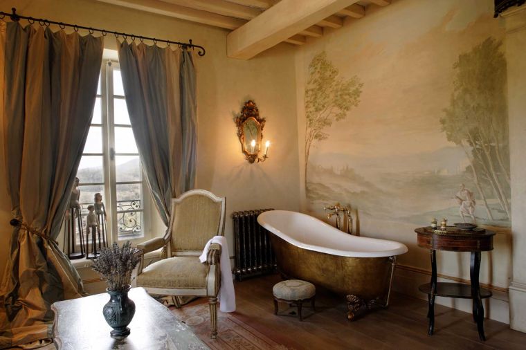 baroque style luxury bathroom