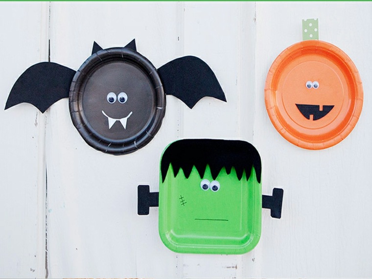 brico halloween idea plastic plate