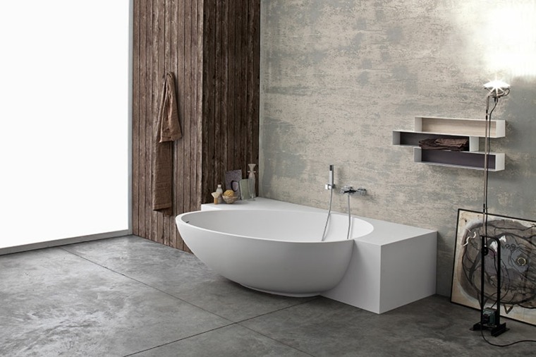small Italian design bathtub