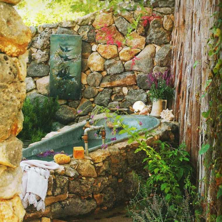 stone bathtub rustic style