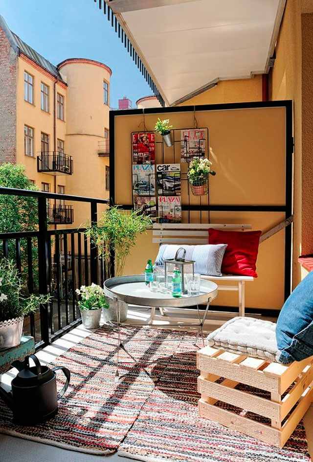 balcony rustic decoration