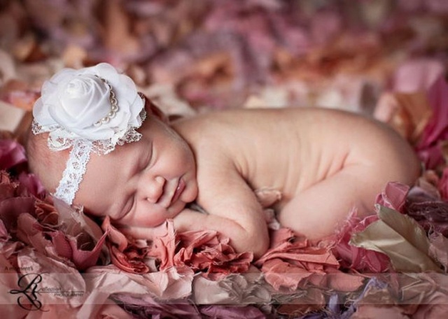 pink headband white girl