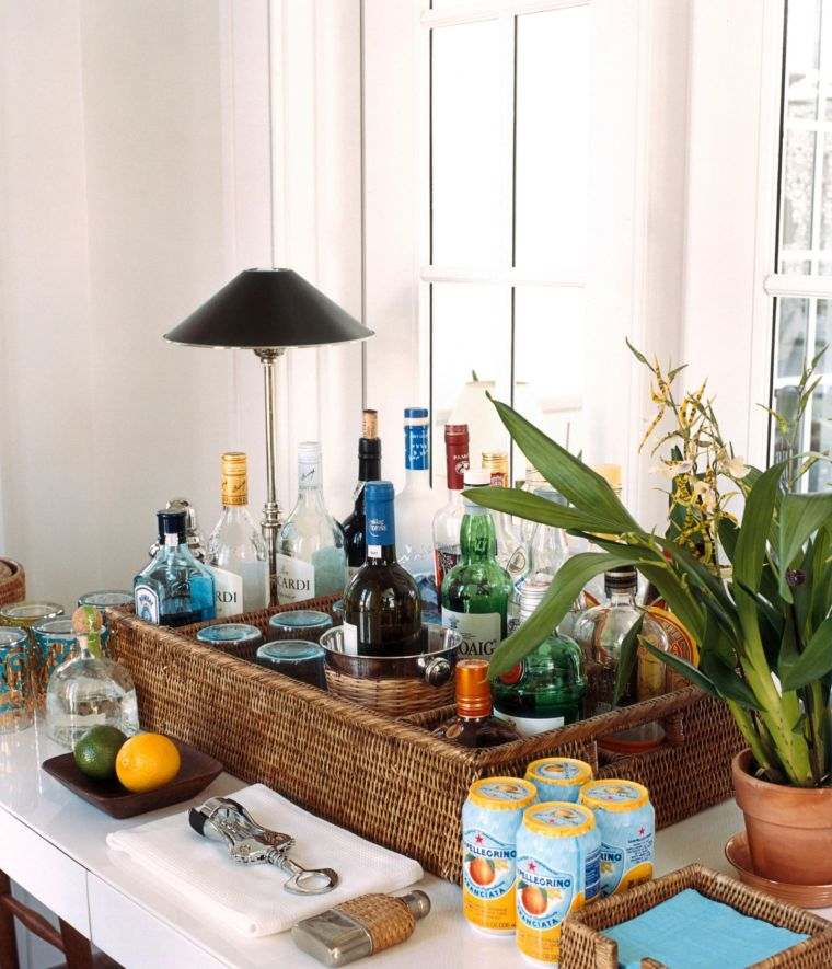 bar for room-idea-decoration-basket