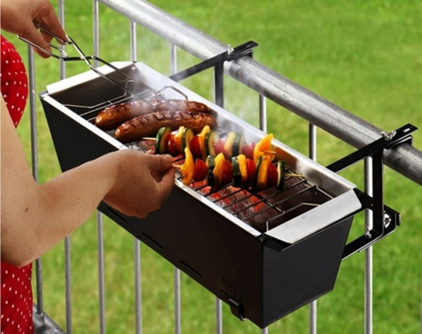 barbecue balcony ruffle