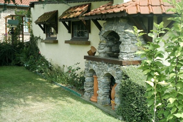 barbecue stone sheltered roof