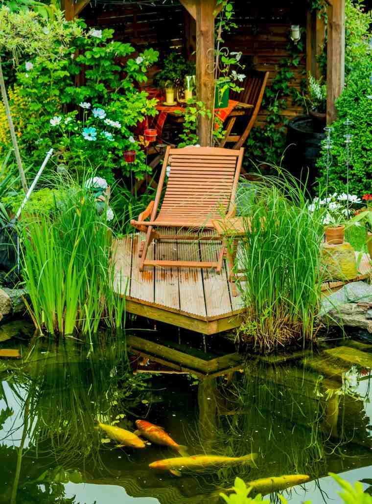 pond garden water idea fishes chaise longue wood plants water