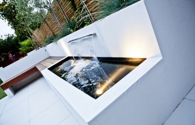 pool d'eau design jardin