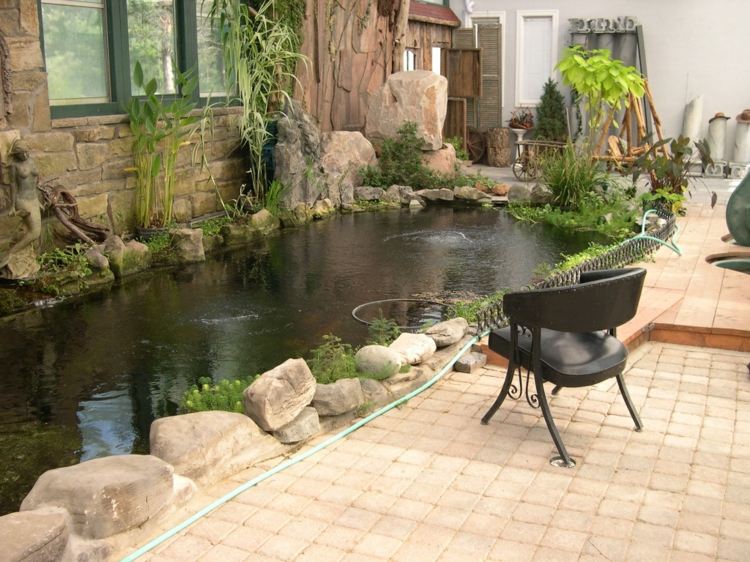 garden pond modern style