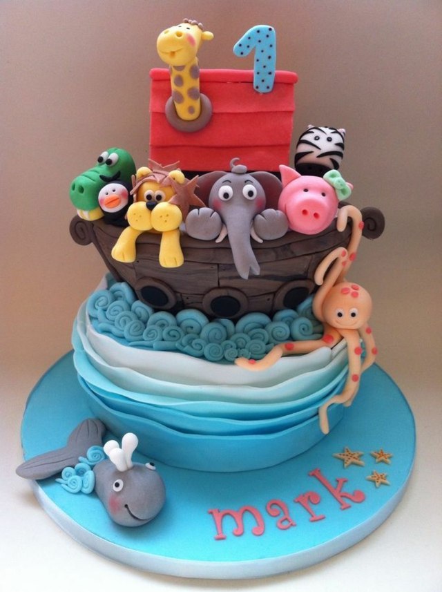 beautiful cake inspired noah's ark