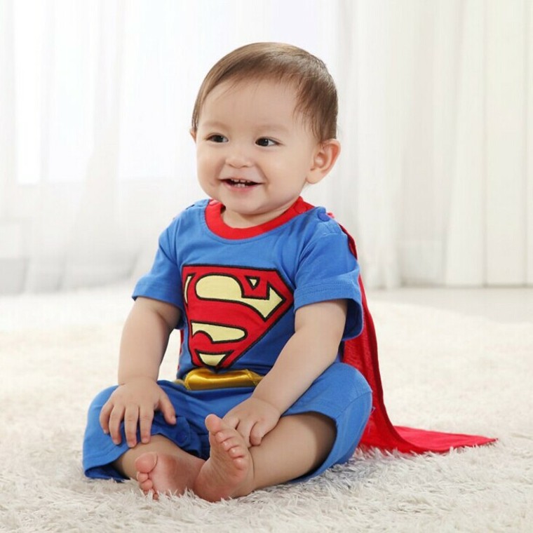 Menyamarkan idea asal superman bayi superman