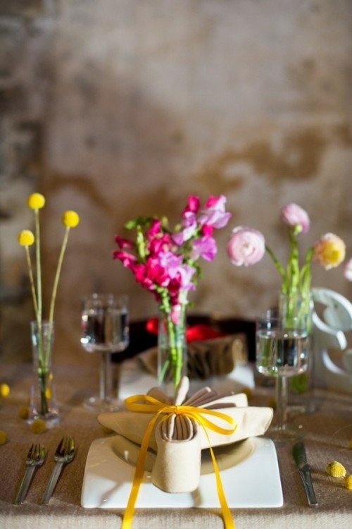 beautiful deco table