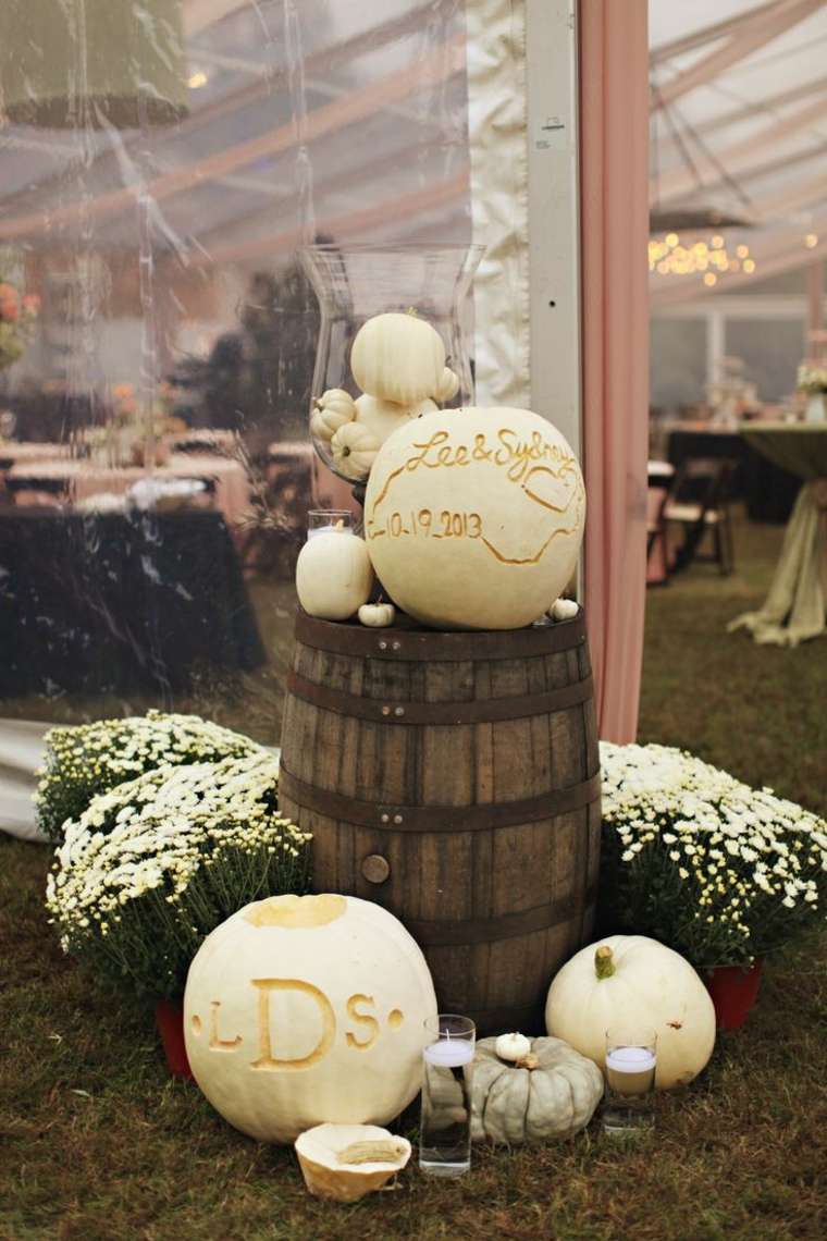 beautiful autumn wedding decor