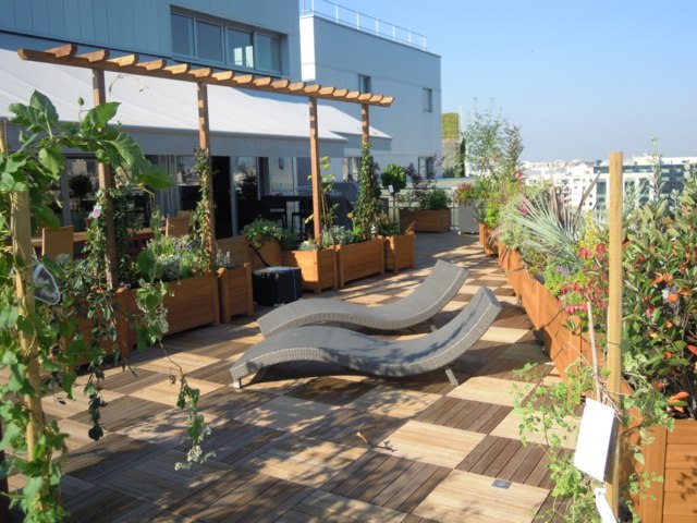 beautiful terrace small garden