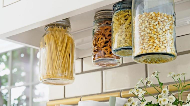 jars-hanging-wall idea